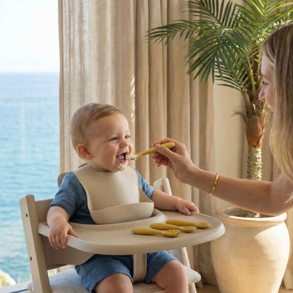 Cuillère en silicone pour bébé