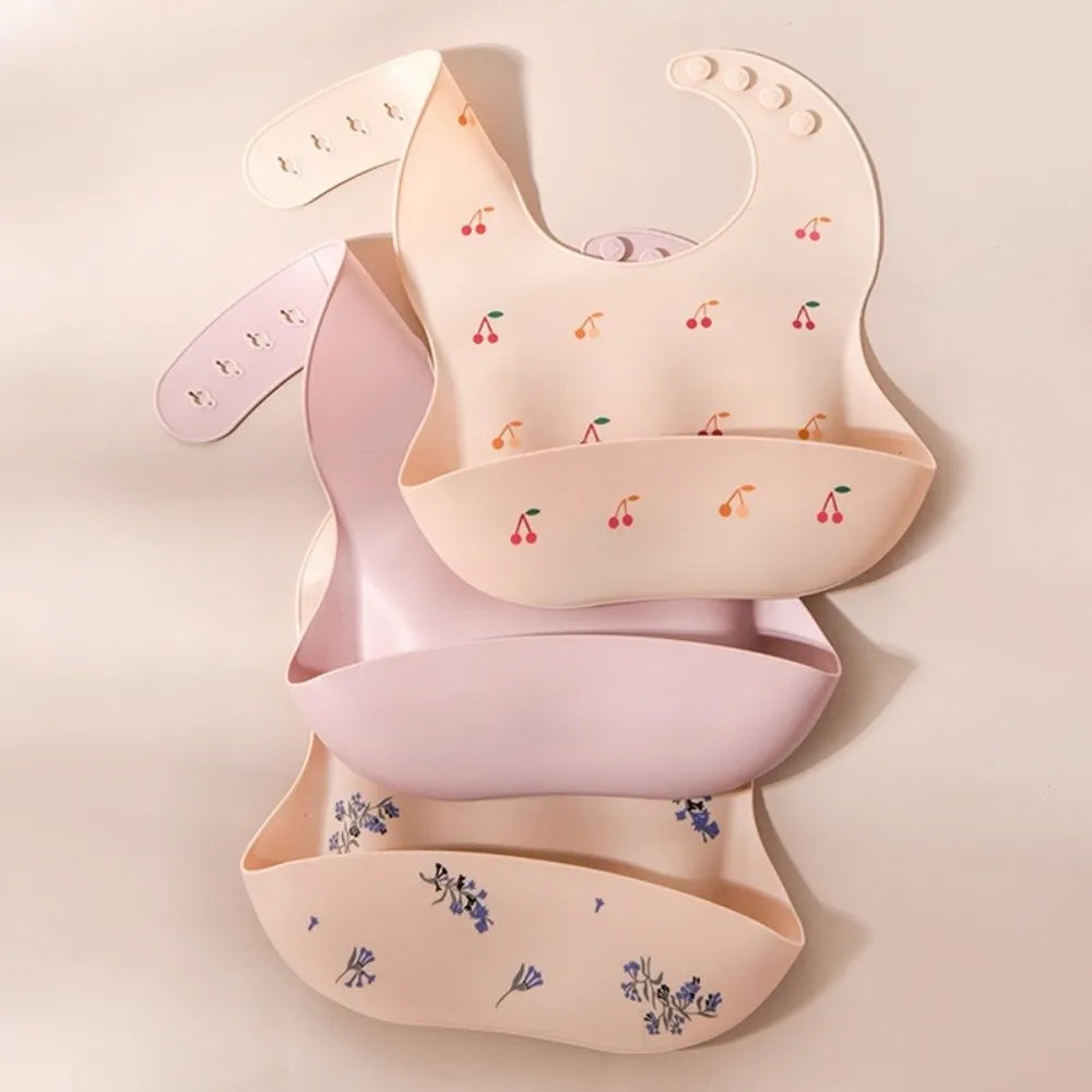 New Silicone Eating Bib Adjustable Strape Lightweight Newborn Feeding Cloth Waterproof Infant Bibs Daily Use