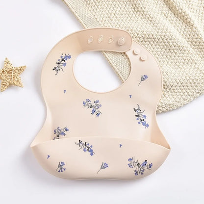 New Silicone Eating Bib Adjustable Strape Lightweight Newborn Feeding Cloth Waterproof Infant Bibs Daily Use