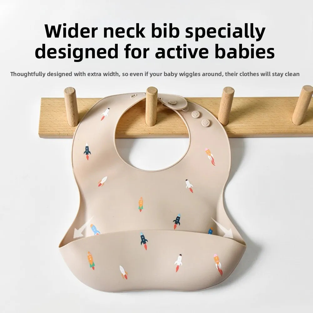 New Silicone Eating Bib Adjustable Strape Lightweight Newborn Feeding Cloth Waterproof Infant Bibs Daily Use