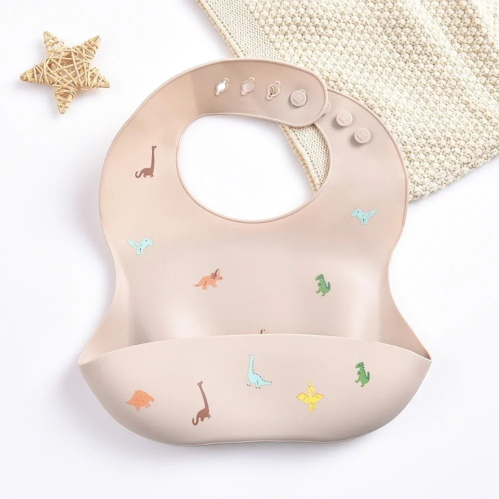 New Silicone Eating Bib Adjustable Strape Lightweight Newborn Feeding Cloth Waterproof Infant Bibs Daily Use