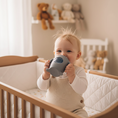 Verre gris pour bébé en silicone